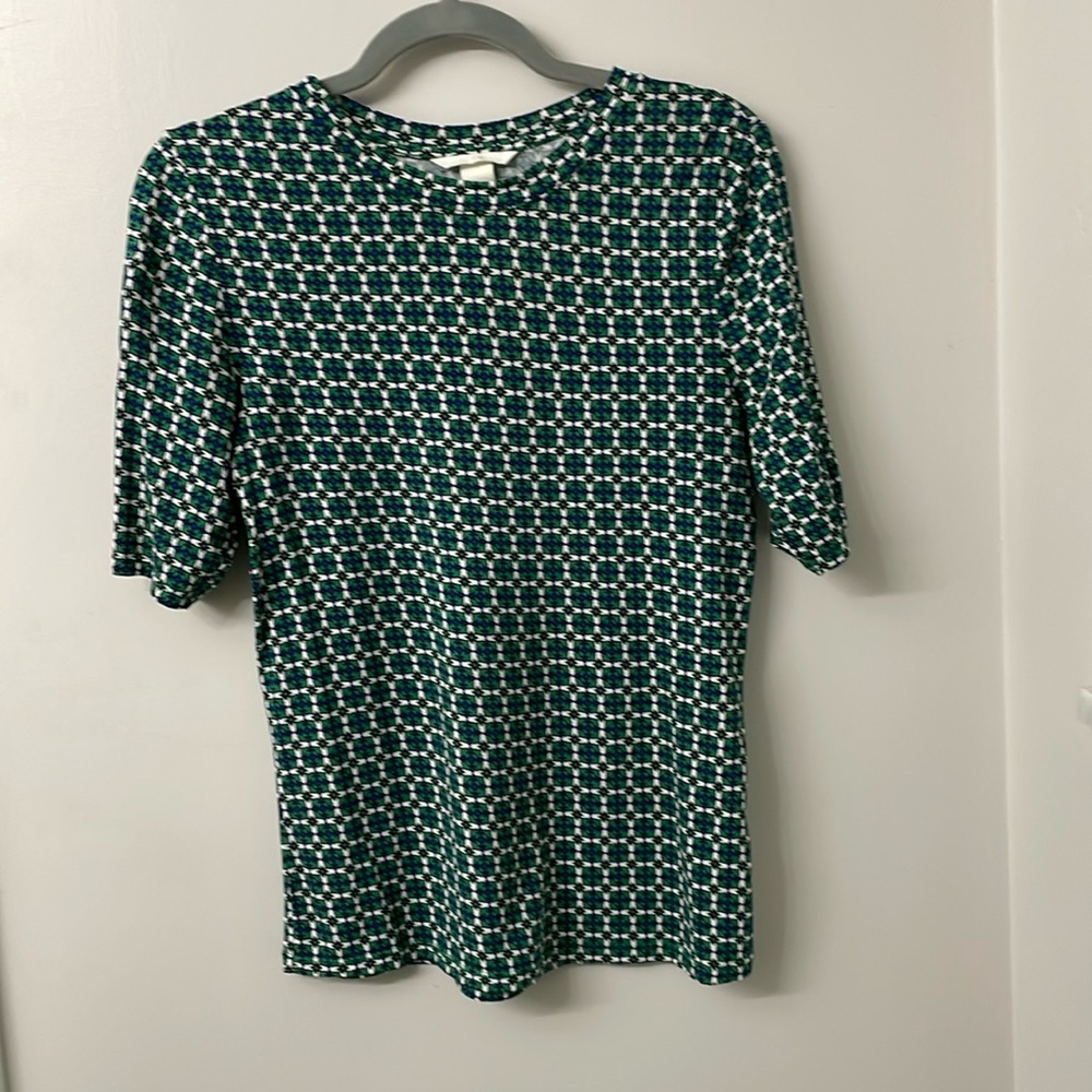 💲💲💲H&M shirt size Medium